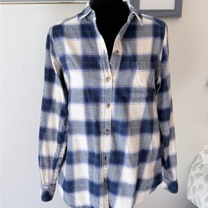 Sonoma Navy and Cream Plaid Shirt